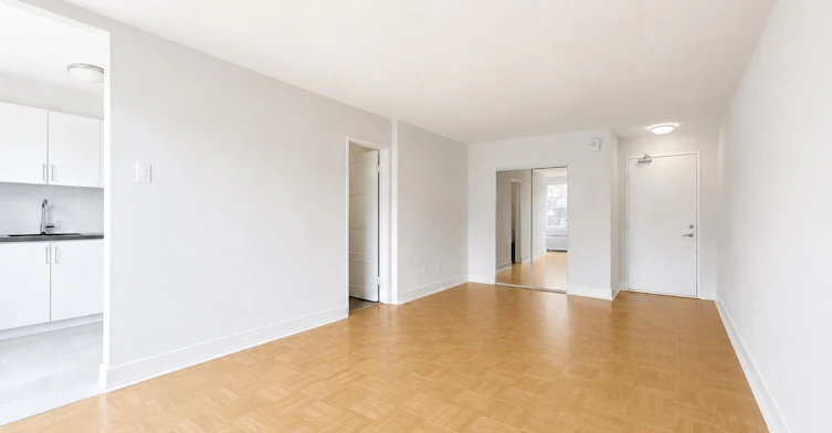 402-1545 Bathurst Street, Toronto, ON, M5P 3H6 - 2