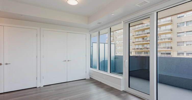 607-2525 Bathurst Street, Toronto, ON, M6B 2Y9 - 12