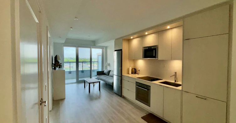 1130-20 Inn ON The Park Drive, Toronto, ON, M3C 0P8 - 6