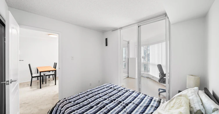 2710-10 Yonge Street, Toronto, ON, M5E 1R4 - 14