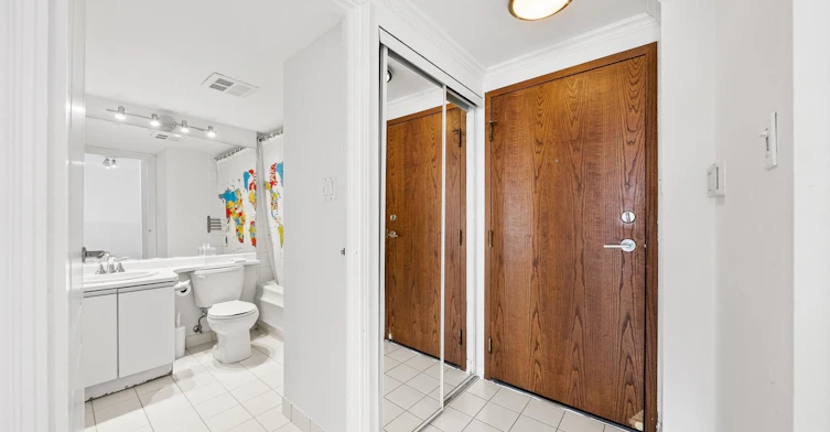 2710-10 Yonge Street, Toronto, ON, M5E 1R4 - 7