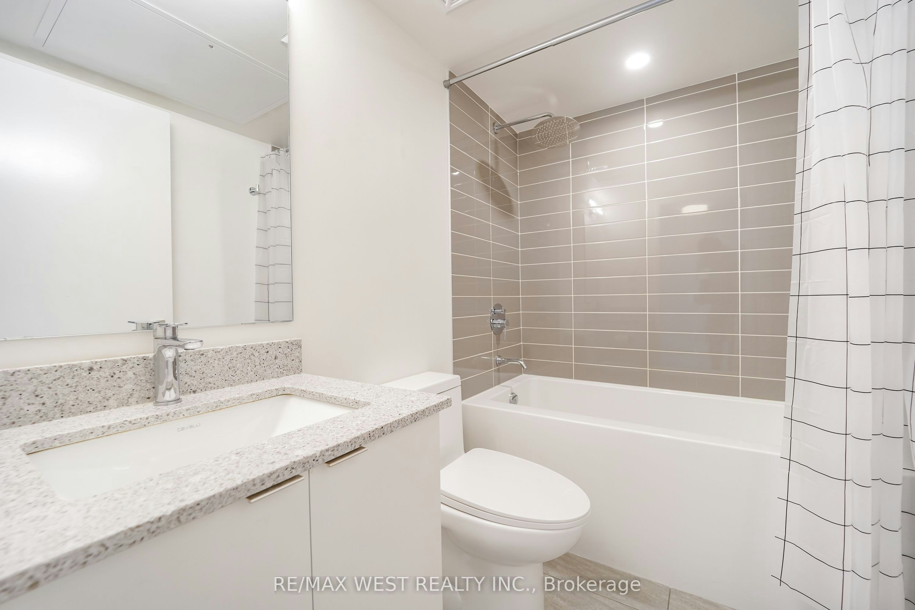721-500 Wilson Avenue, Toronto, ON, M3H 5Y9 - 6