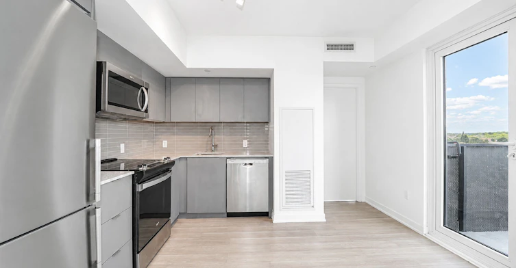 721-500 Wilson Avenue, Toronto, ON, M3H 5Y9 - 2