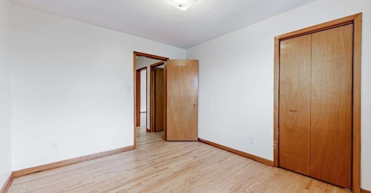 9 Chalet (Upper) Road, Toronto, ON, M2J 3V4 - 9