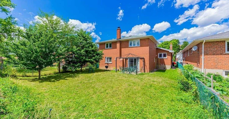 9 Chalet (Upper) Road, Toronto, ON, M2J 3V4 - 16