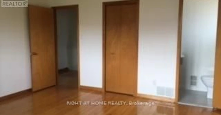 9 Chalet (Upper) Road, Toronto, ON, M2J 3V4 - 4