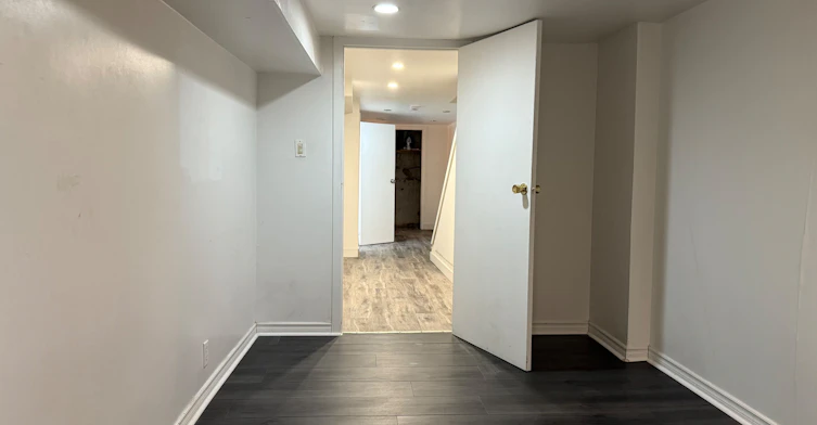 7 Casimir Street, Toronto, ON, M5T 2P6 - 26