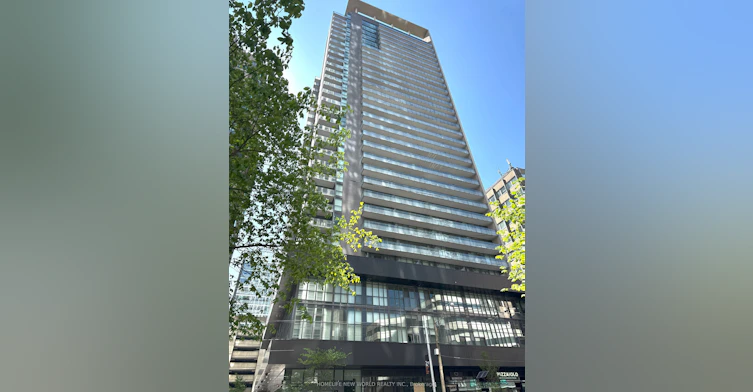 Ph206-770 Bay Street, Toronto, ON, M5G 1N6