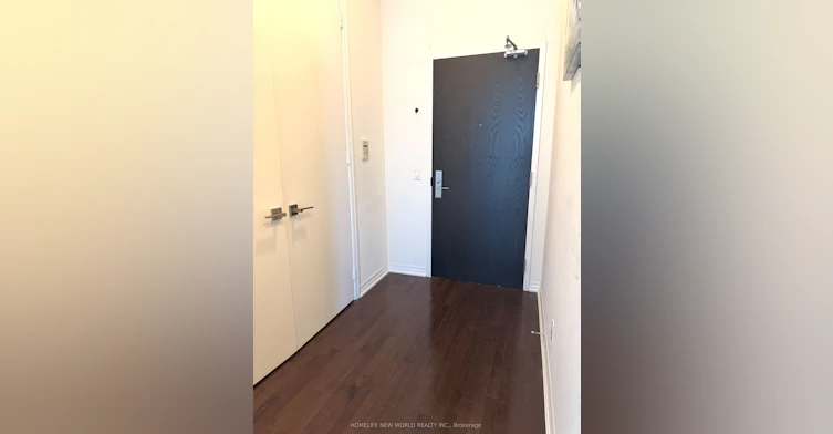 Ph206-770 Bay Street, Toronto, ON, M5G 1N6 - 2