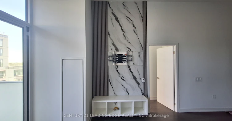 S902-8 Olympic Garden Drive, Toronto, ON, M2M 0B9 - 5