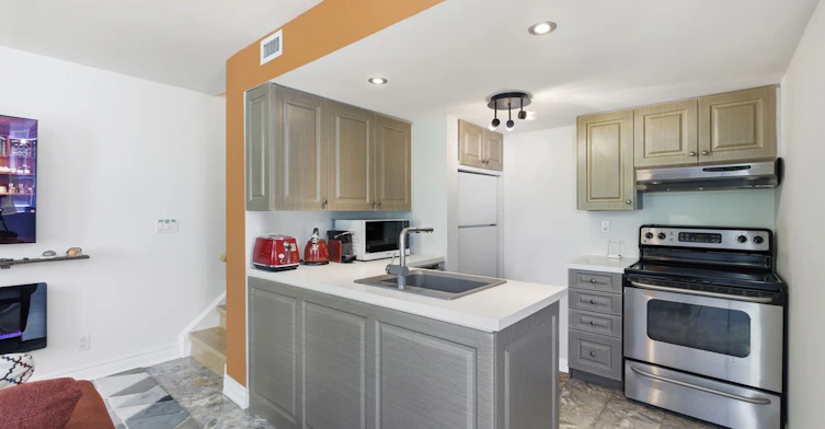 8-87 Lillian Street, Toronto, ON, M4S 2H7 - 13