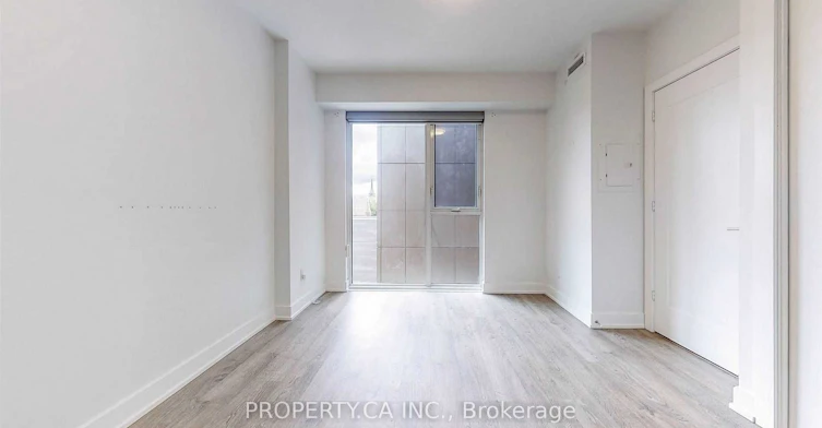315-80 Vanauley Street, Toronto, ON, M5T 2H9 - 10