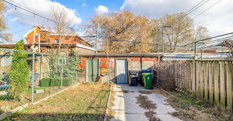 Top Floor-171 Christie Street, Toronto, ON, M6G 3B3 - 10