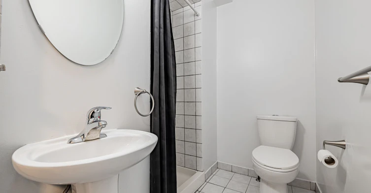 Top Floor-171 Christie Street, Toronto, ON, M6G 3B3 - 3
