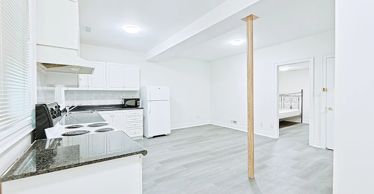 Bsmt-61 Fairchild Avenue, Toronto, ON, M2M 1T8 - 8