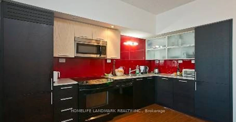 2006-25 Capreol Court, Toronto, ON, M5V 3Z7 - 3