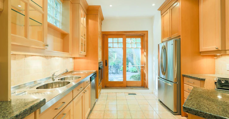 101 Pears Avenue, Toronto, ON, M5R 1S9 - 15