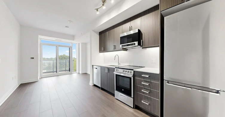 616-700 Sheppard Avenue W, Toronto, ON, M3H 0G5 - 8