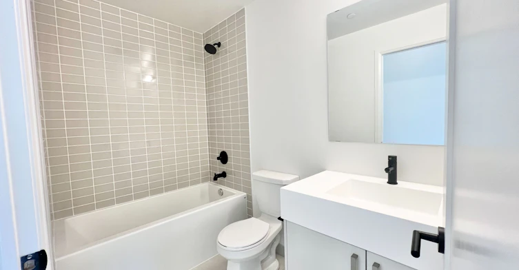 1412-280 Dundas Street W, Toronto, ON, M5T 0E3 - 5