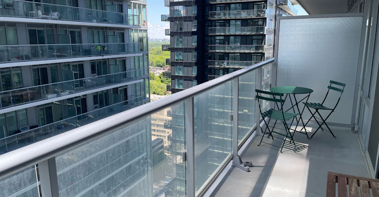2015-195 Redpath Avenue, Toronto, ON, M4P 0E4 - 14