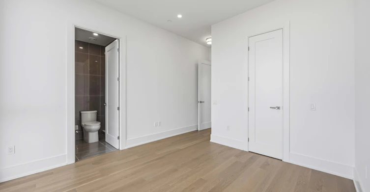 PH3-10 Inn ON The Park Drive, Toronto, ON, M3C 0P9 - 16