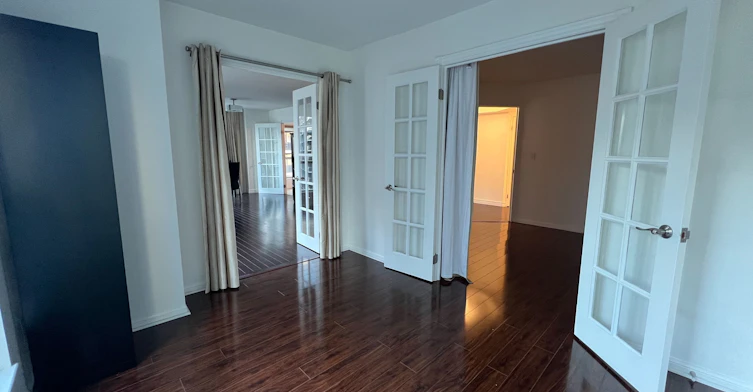 1115-7 Carlton Street, Toronto, ON, M5B 2M3 - 14