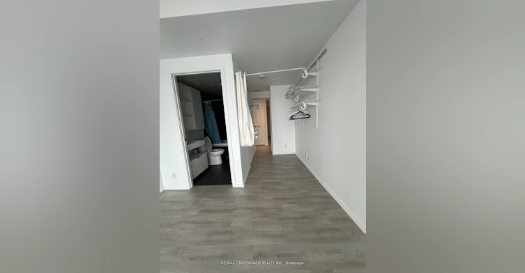 4210-5 St Joseph Street, Toronto, ON, M4Y 0B6 - 7