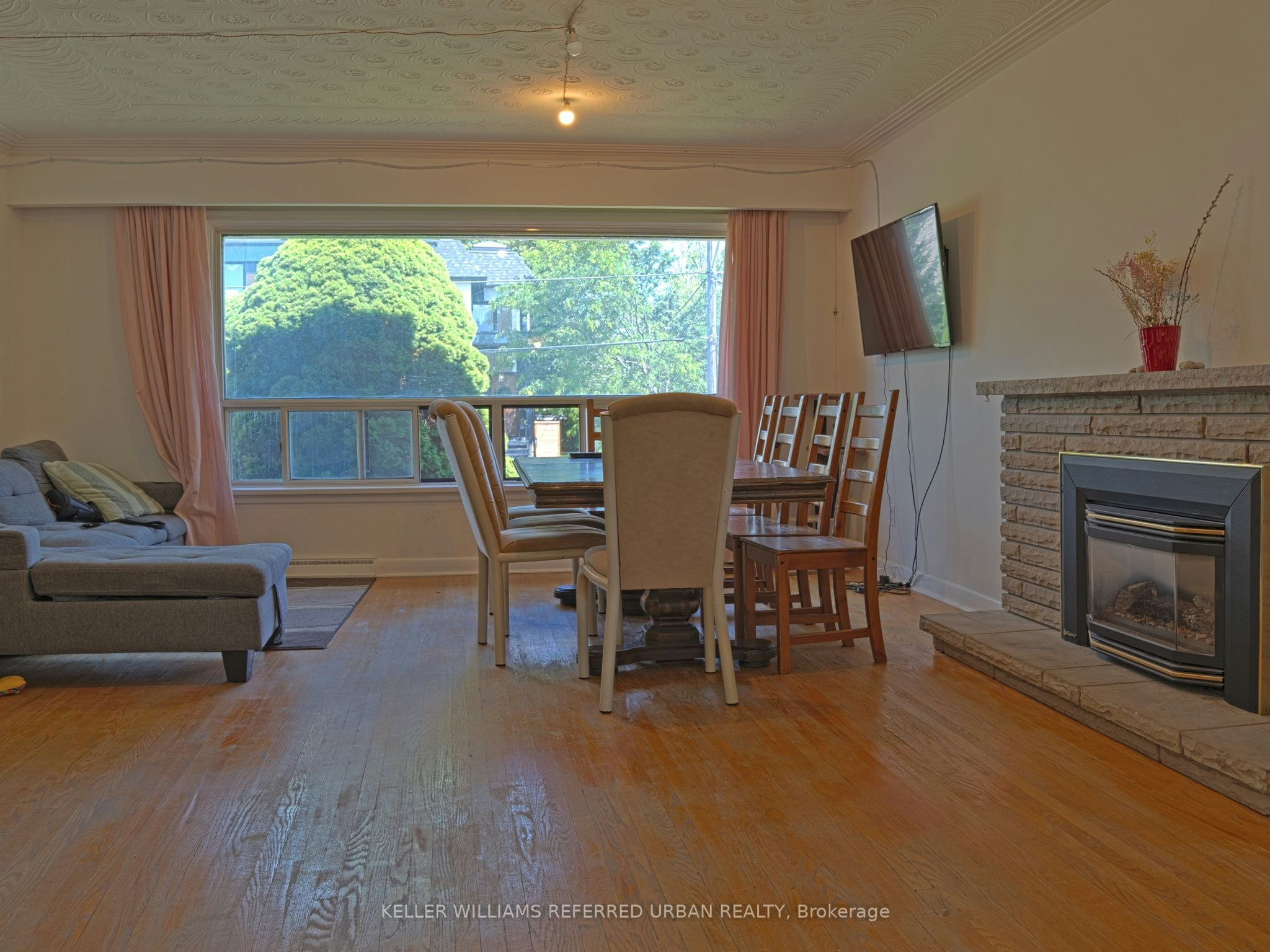 153 Newton Drive, Toronto, ON, M2M 2N4 - 18