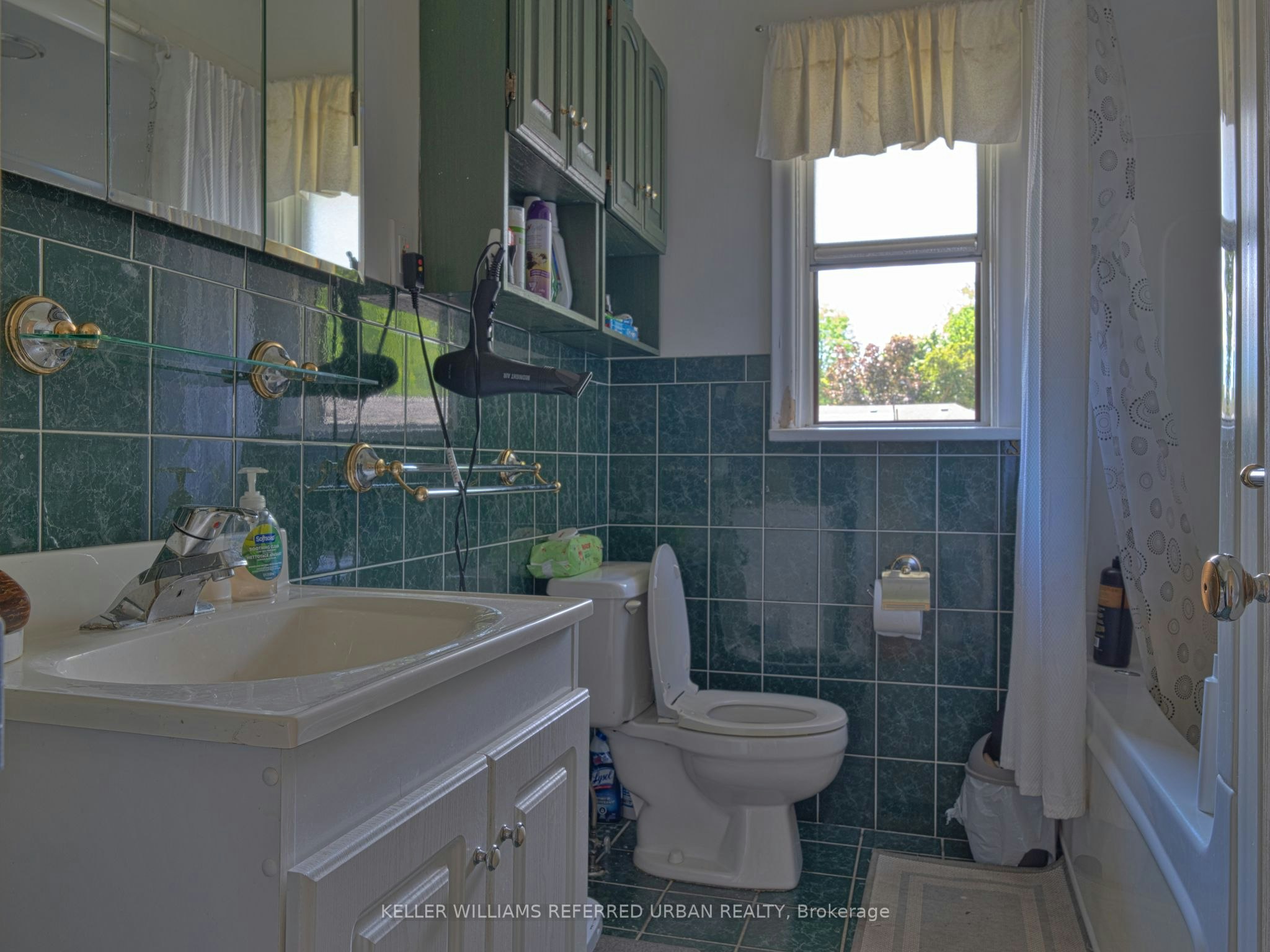 153 Newton Drive, Toronto, ON, M2M 2N4 - 35