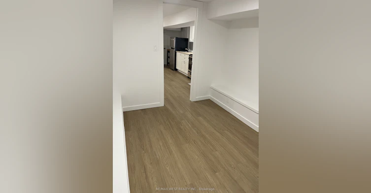 76 Bellwoods Avenue, Toronto, ON, M6J 2P4 - 9