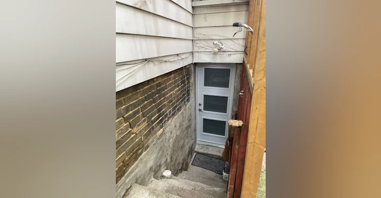 76 Bellwoods Avenue, Toronto, ON, M6J 2P4 - 12