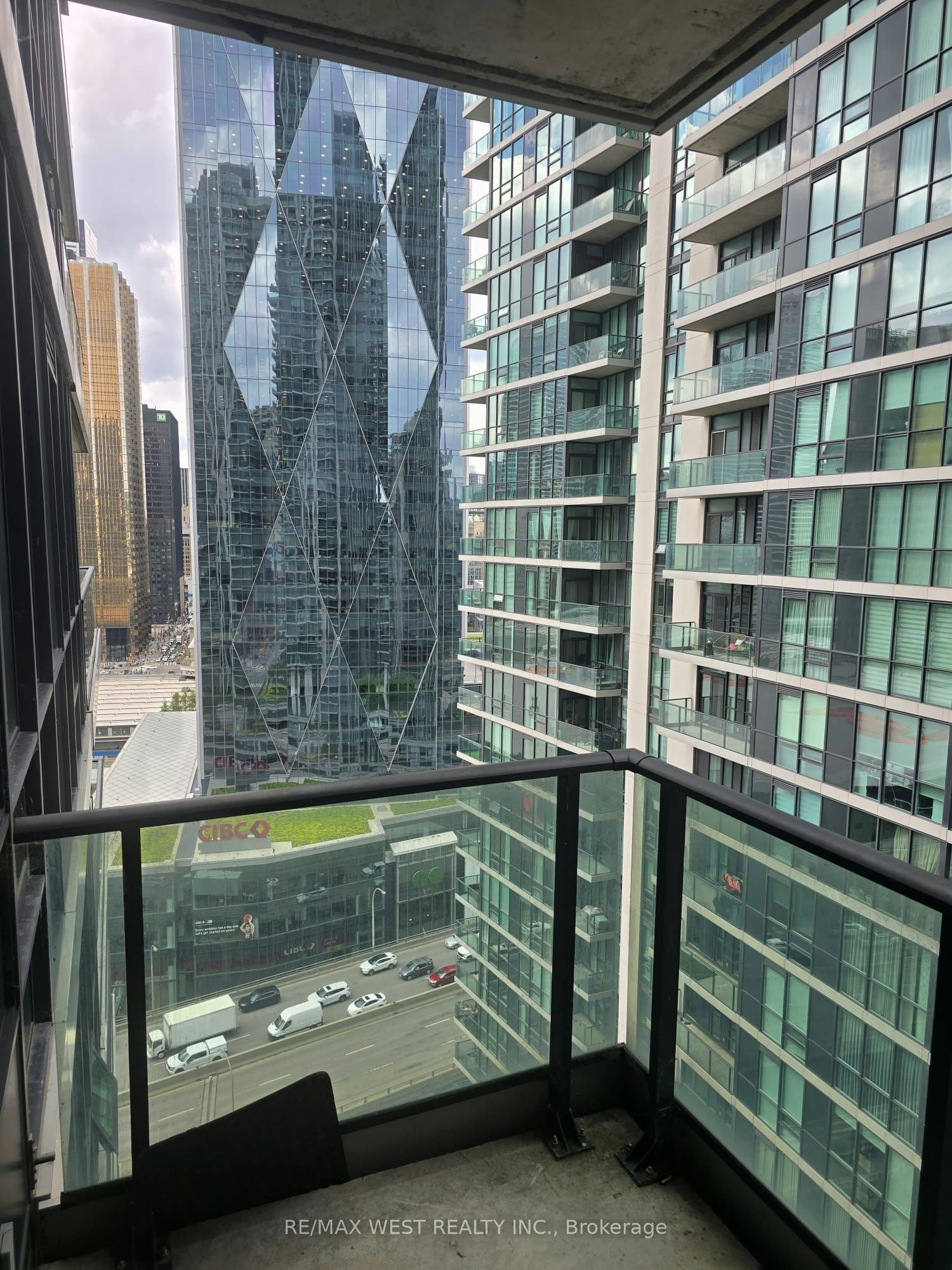 2305-33 Bay Street, Toronto, ON, M5J 2Z3 - 6