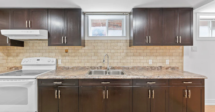 LOWER-502 Westmount Avenue, Toronto, ON, M6E 3N5 - 8