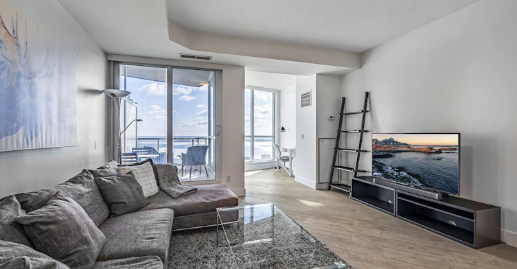 2303-218 Queens Quay N/A, Toronto, ON, M5J 2Y6 - 3