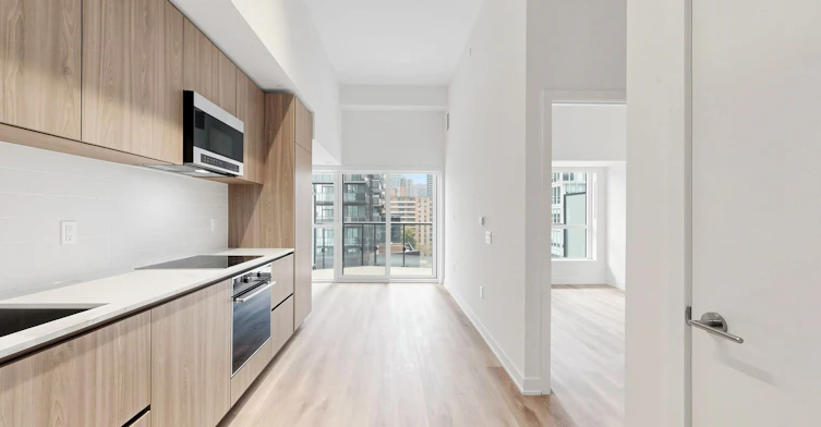 819-110 Broadway Avenue E, Toronto, ON, M4P 1V3 - 15