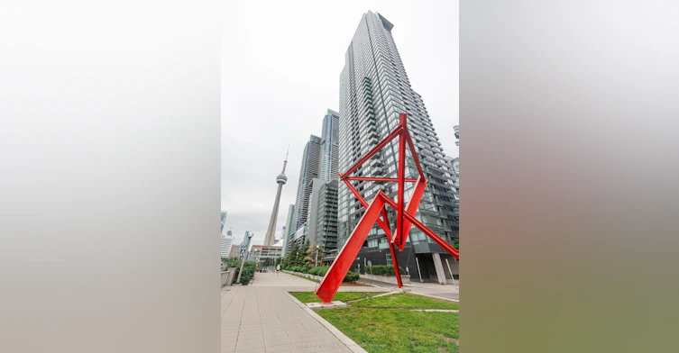 3011-25 Telegram Mews, Toronto, ON, M5V 3Z1