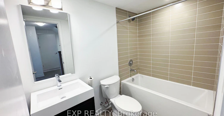 66 Turtle Island Drive, Toronto, ON, M6A 0G2 - 21