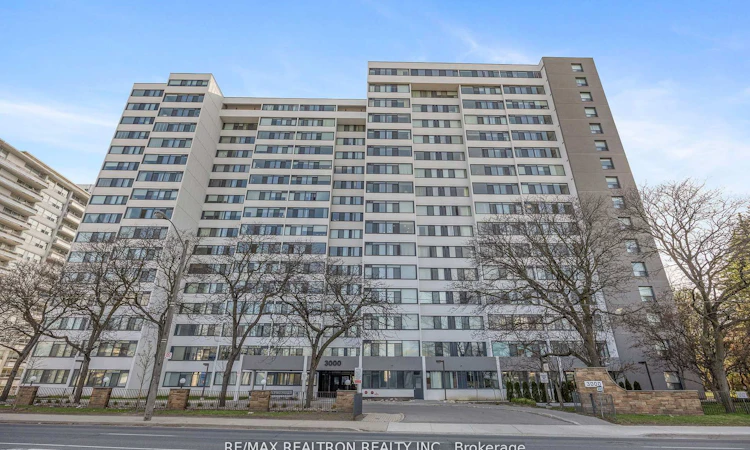 601-3000 Bathurst Street