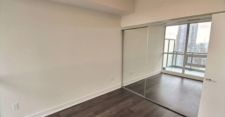 2611-30 Roehampton Avenue, Toronto, ON, M4P 1R2 - 4