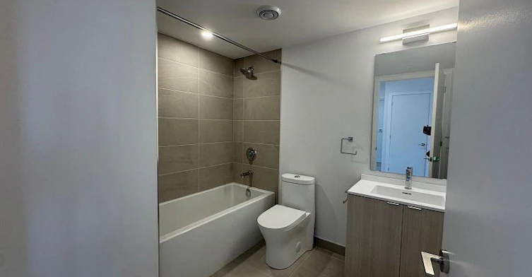 1209-100 Queen Street E, Toronto, ON, M5C 0B5 - 11