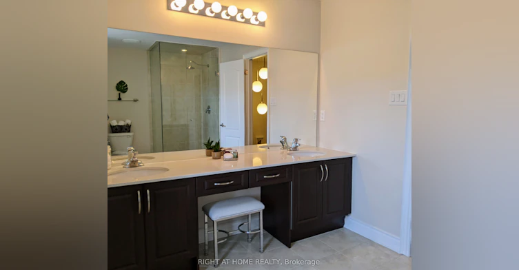 3 Hayes Lane, Toronto, ON, M2N 0E7 - 24