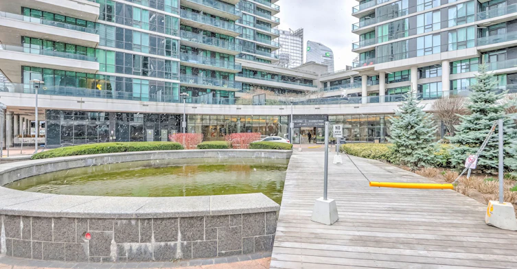 3910-33 Bay Street, Toronto, ON, M5J 2Z3 - 4