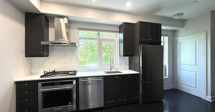 3-50 Holmes Avenue, Toronto, ON, M2N 0J9 - 8