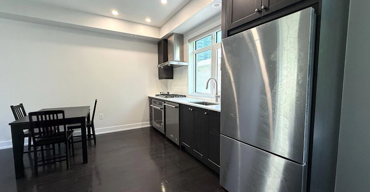 3-50 Holmes Avenue, Toronto, ON, M2N 0J9 - 7