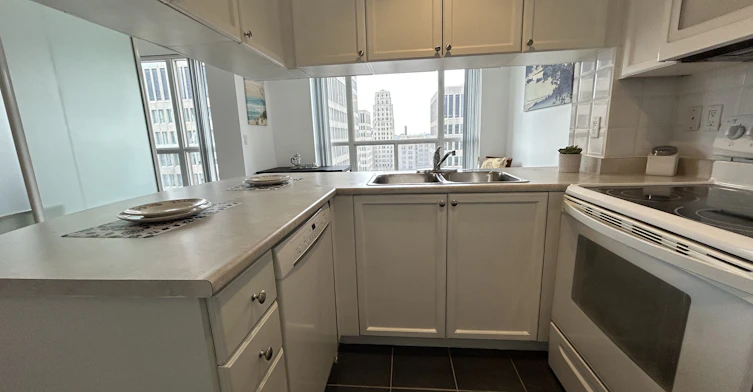 1204-909 Bay Street, Toronto, ON, M5S 3G2 - 6