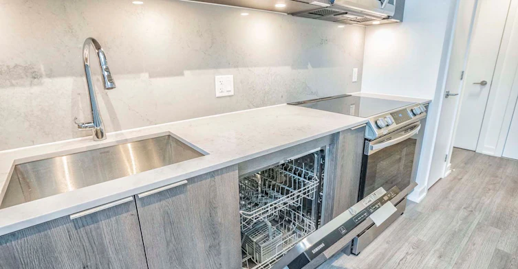 1208-357 King Street, Toronto, ON, M5V 1K1 - 12