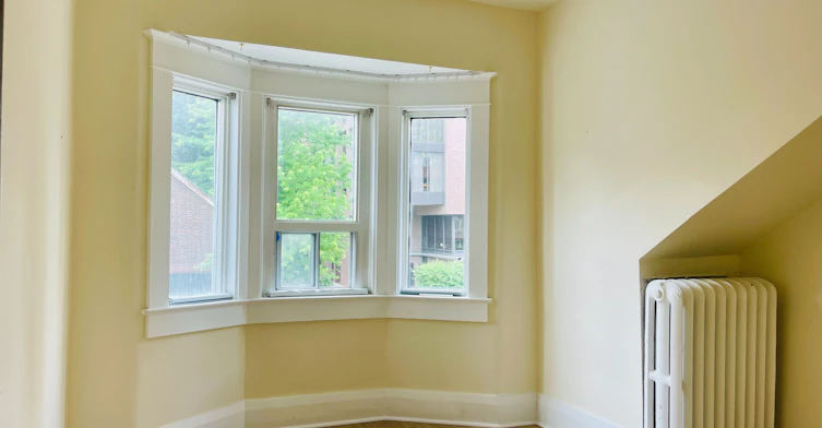 2nd floor-218 Heath Street W, Toronto, ON, M5P 1N7 - 9