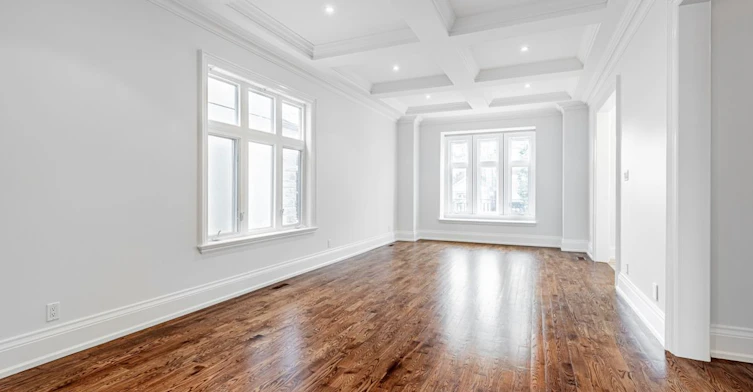 415 Deloraine Avenue, Toronto, ON, M5M 2B9 - 13