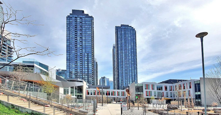 3910-11 Brunel Court, Toronto, ON, M5V 3Y3 - 27