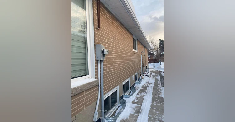 Basement-111 Clifton Avenue, Toronto, ON, M3H 4L2 - 2